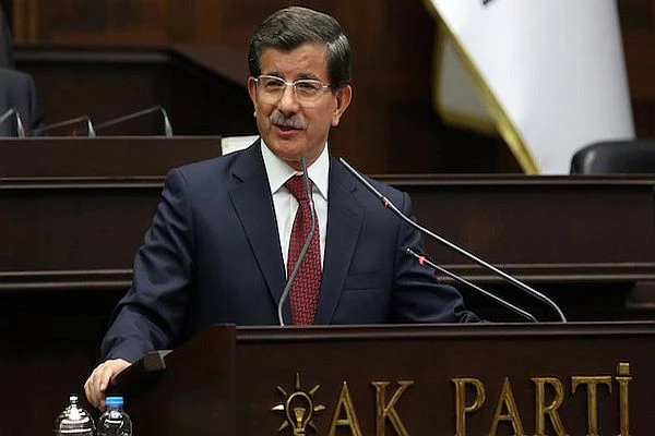 Başbakan Davutoğlu merakla beklenen açıklamayı yapıyor