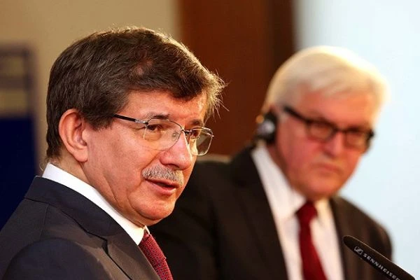 Davutoğlu, 'İstihbarat takibi kabul edilemez'