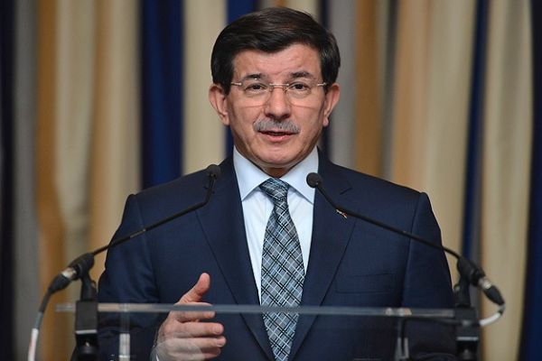 Davutoğlu, &#039;Aynı dayanışmayı camiler için de görmek istiyoruz&#039;