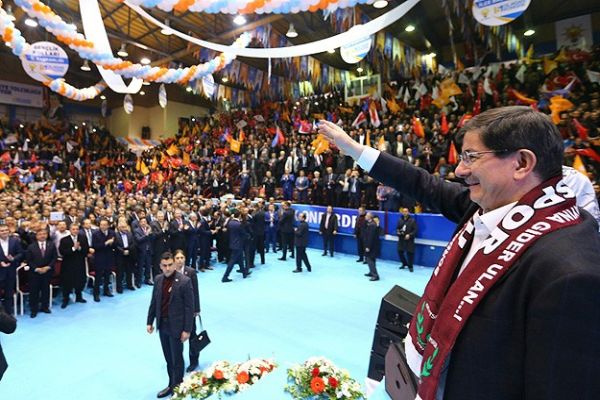 Davutoğlu, &#039;Amanoslar gibi dimdik duracağız&#039;