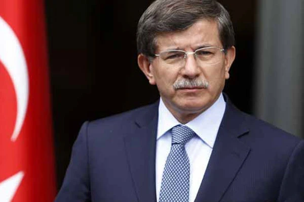 Davutoğlu sel felaketi için taziyede bulundu