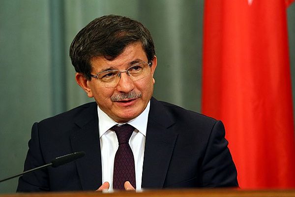 Davutoğlu, &#039;Soğuk savaşın geri gelmesinden kimse medet ummamalı&#039;