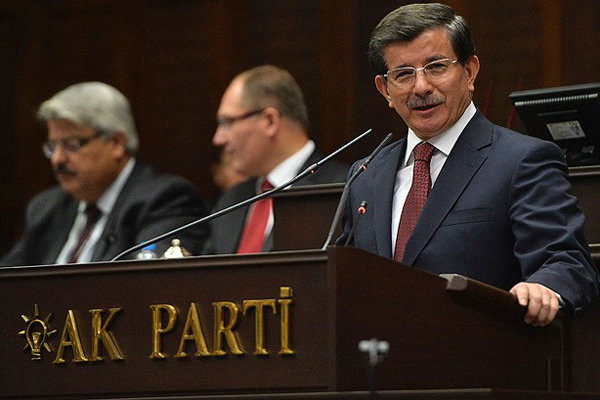 Başbakan Davutoğlu ilk grup toplantısında konuştu