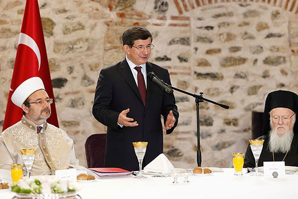 Davutoğlu açıkladı, Yeşilköy&#039;de yeni bir kilise yapılıyor