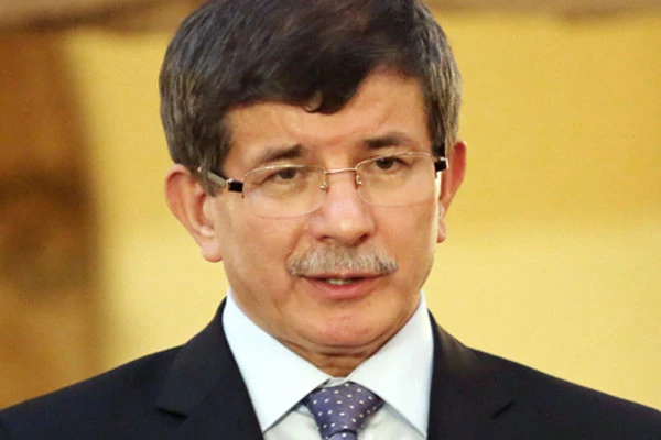 Davutoğlu, 'Rehineler daha güvenli bir noktada'