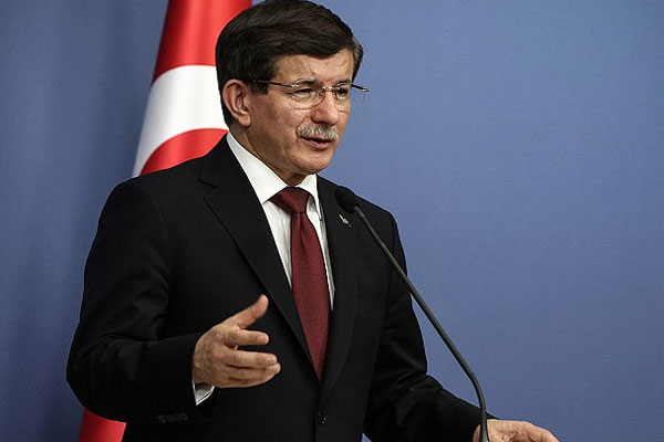 Davutoğlu, &#039;Terör örgütlerine karşı ortak tavır içindeyiz&#039;