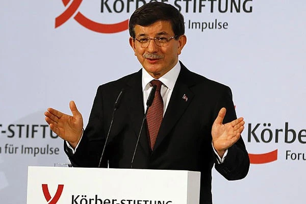 Davutoğlu, 'Müdaheleyle istikrarın kurulması gerekiyor'