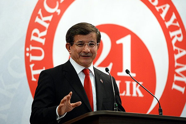 Davutoğlu&#039;ndan Avrupa&#039;ya &#039;Osmanlı arşivi&#039; mesajı