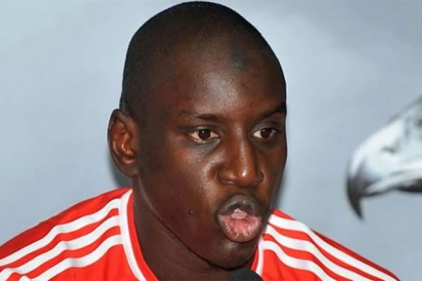 Demba Ba, Tottenham'a meydan okudu