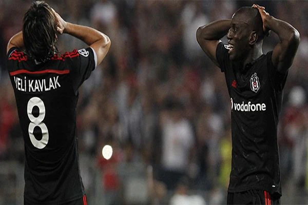 Demba Ba, tarihi bir rekorun ucundan döndü!