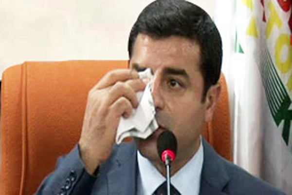 Selahattin Demirtaş&#039;a soğuk duş! Silahlı isyan suçundan...