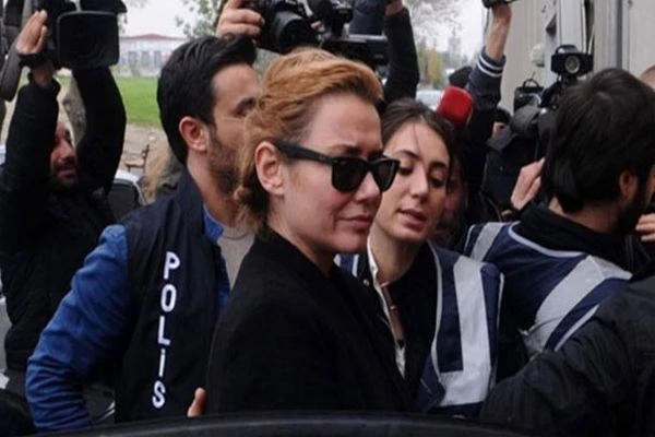 Deniz Seki'nin erkek arkadaşı kötü haberi açıkladı