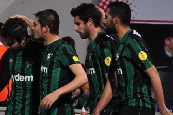 Denizlispor nefes aldı