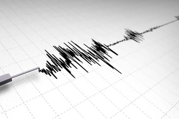 Ege Denizi&#039;nde 4.1 büyüklüğünde deprem