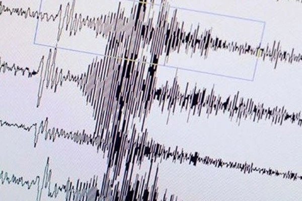 Antalya'da korkutan deprem
