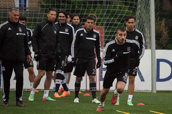 Beşiktaş ve Galatasaray derbiye hazır