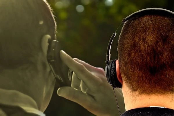 Vodafone'dan 'dinleme' açıklaması