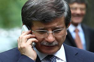 Davutoğlu&#039;dan telefon diplomasisi