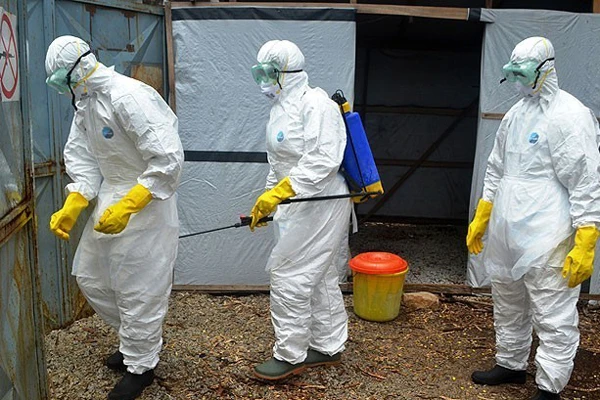 Ebola salgınında 3 bin 879 kişi öldü