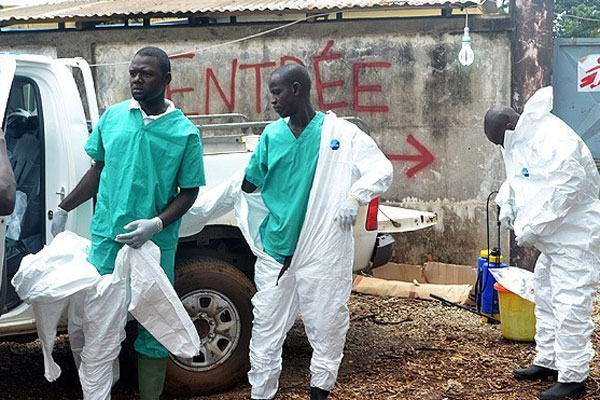 Ebola salgınında ölenlerin sayısı 7 bini aştı