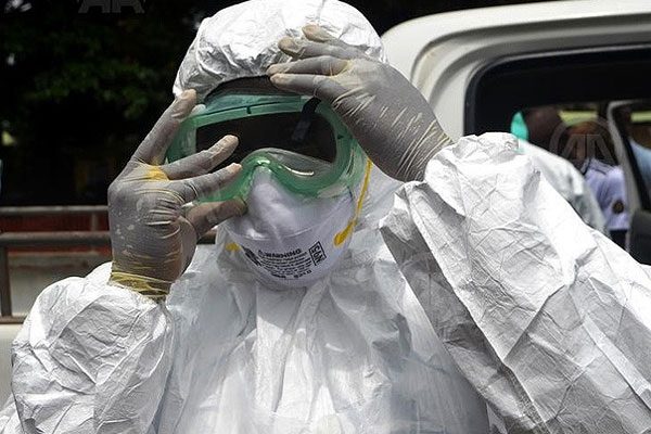 Paris’te Ebola alarmı