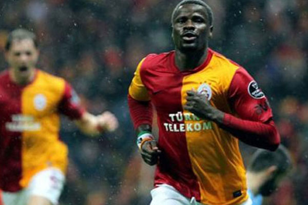 Eboue Galatasaray&#039;dan ayrılıyor