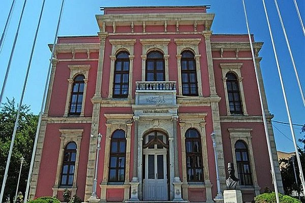 Edirne Belediyesi&#039;nde hayalet korkusu!