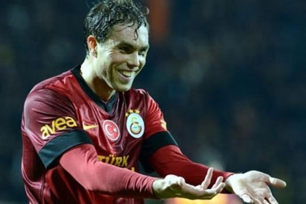 Elmander Brondby ile anlaştı