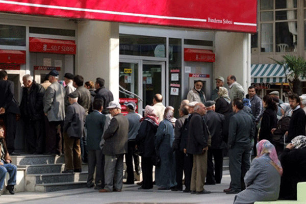 Emeklilik bekleyen onbinlerce esnafı ilgilendiren haber