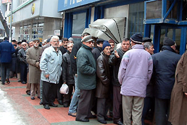 Emeklilik müjdesi, 1 milyondan fazla kişiye emeklilik yolu açılıyor, kimler emekli olabiliyor