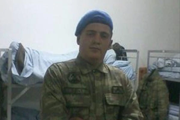 Üzerine kaynar su dökülen asker şehit oldu