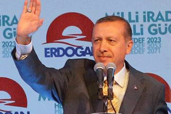Erdoğan&#039;dan Cüneyt Çakır&#039;a büyük övgü