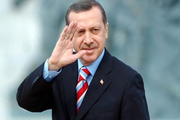 Başbakan Erdoğan&#039;dan bayram SMS&#039;i