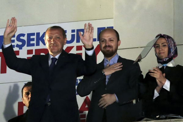 Bilal Erdoğan&#039;a kelepçe takma planını Bakan Ala bozmuş