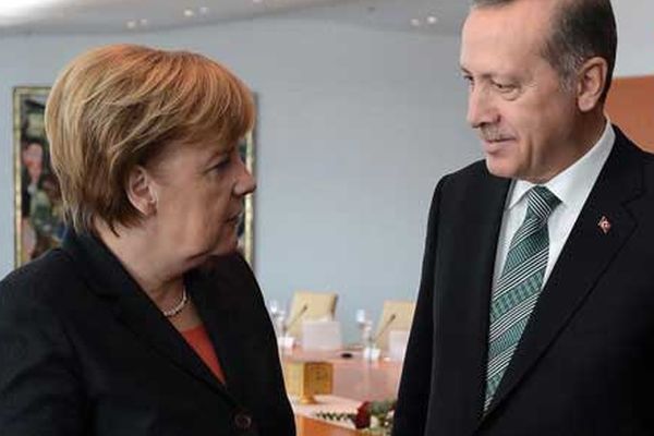 Başbakan Erdoğan, Merkel ile basın toplantısı yaptı