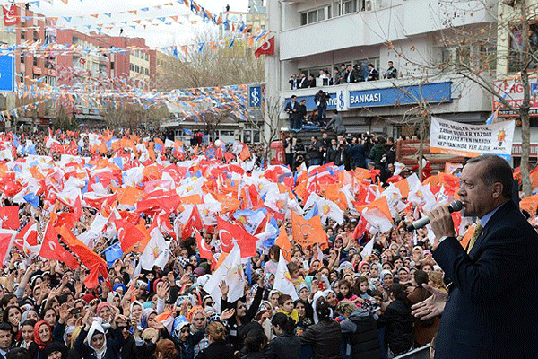 Başbakan Erdoğan Siirt&#039;te halka seslendi