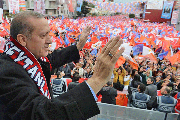 Başbakan Erdoğan Mersin&#039;de halka seslendi