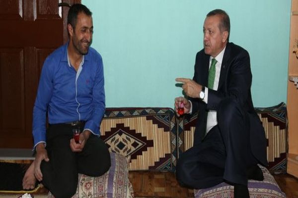 İşte Başbakan Erdoğan&#039;ın düne damga vuran fotoğrafı