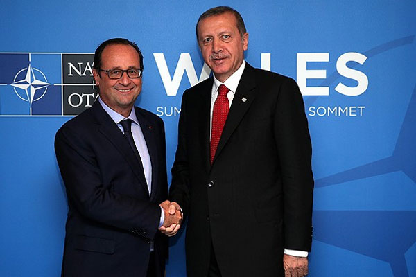 Cumhurbaşkanı Erdoğan Nato Zirvesi&#039;nde liderlerle görüştü