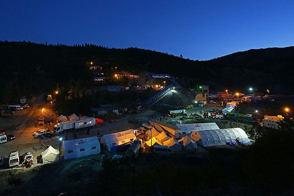 Ermenek&#039;te iki işçinin cansız bedenine ulaşıldı