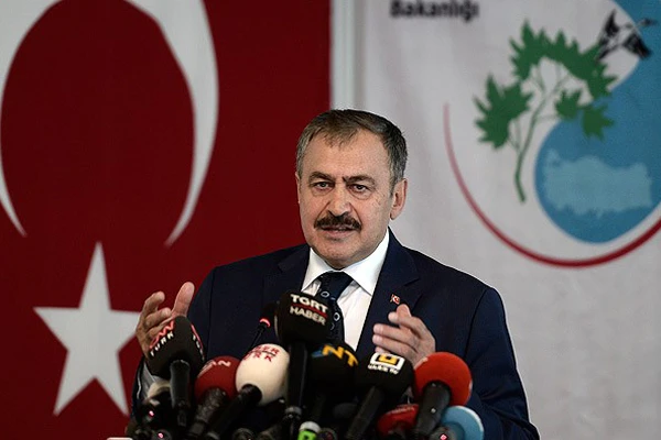 Eroğlu, 'Belediyeler içme suyu şebekelerini değiştirmeli'