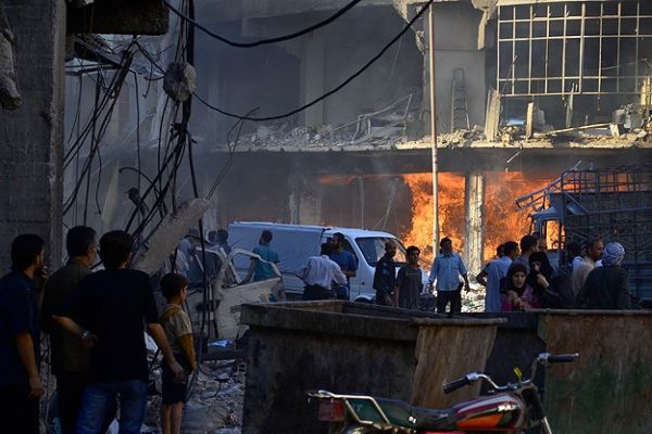 Esad&#039;dan Şam&#039;a hava saldırısı, 50 ölü