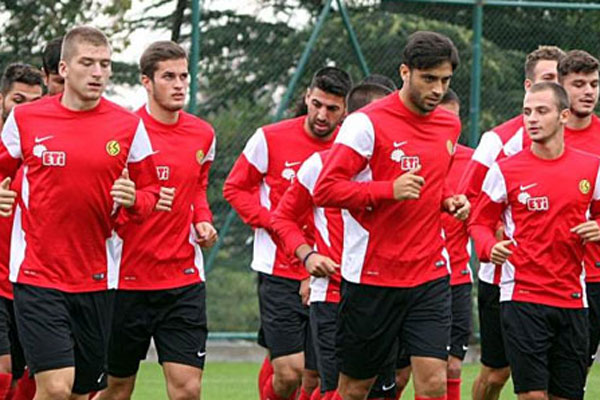 Eskişehirspor Gençlerbirliği maçına hazırlanıyor