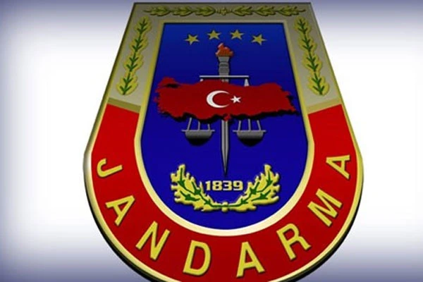 Jandarma ekipleri 105 kilo esrarı ele geçirdi
