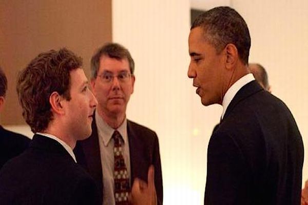 Facebook’un kurucusundan Obama’ya &#039;casusluk&#039; telefonu