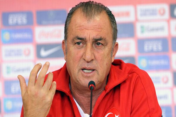 Fatih Terim, adadaki volkanla Volkan Demirel&#039;i karıştırdı