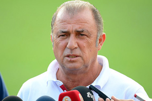 Terim, &#039;10 puan şampiyonluk için önemli bir avantaj&#039;