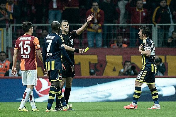 Fenerbahçe&#039;de zorunlu revizyon