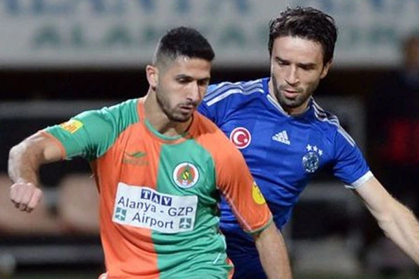 Fenerbahçe Alanyaspor ile berabere kaldı