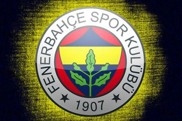 Fenerbahçe rakiplerine fark attı